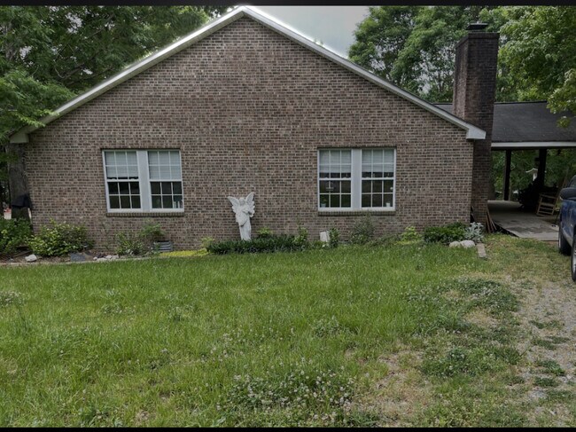 Solo se alquila una habitación, no la casa completa. - 1912 Barkley Rd