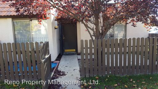 Primary Photo - 1044 Baywood Dr
