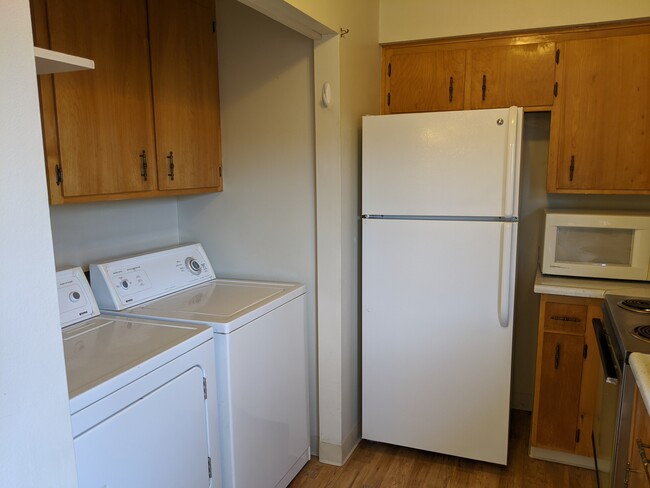 Building Photo - 1363 Waterloo Ln