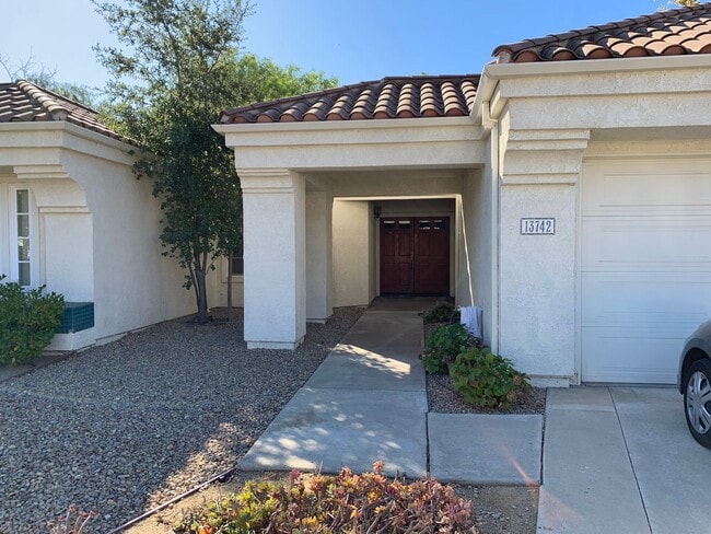 Building Photo - 13742 Grand Isle Dr