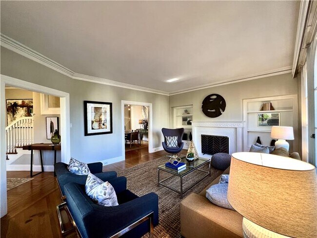 Building Photo - 55 Retiro Way