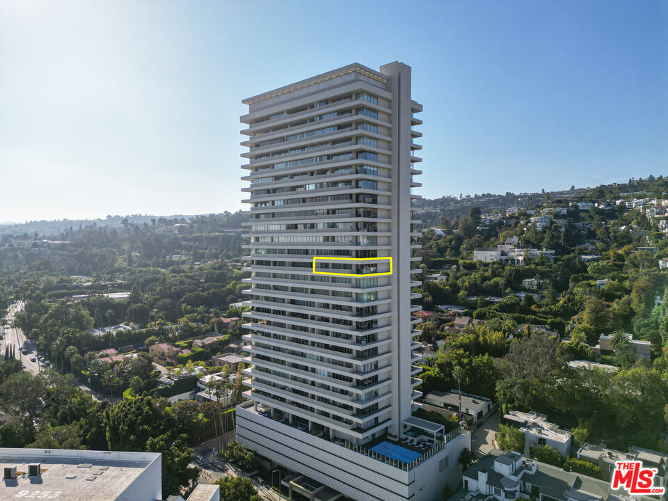 Foto principal - 9255 Doheny Rd
