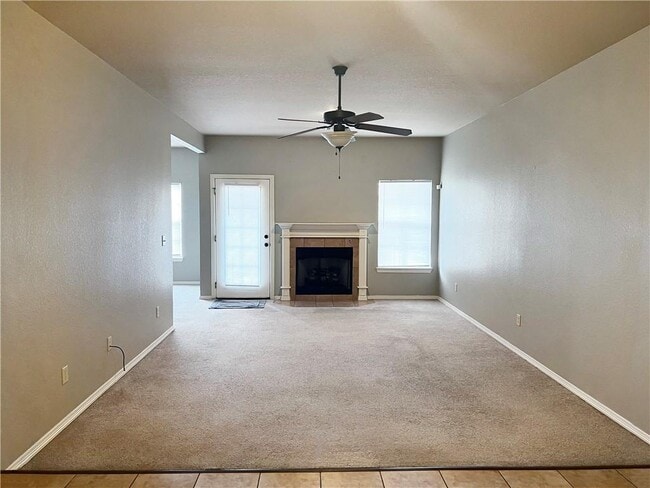 Foto del edificio - 2827 N Cassius Ln