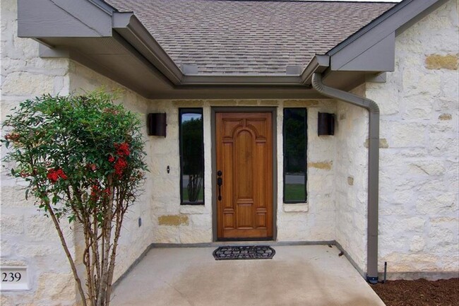 Building Photo - 239 Cove Creek Dr
