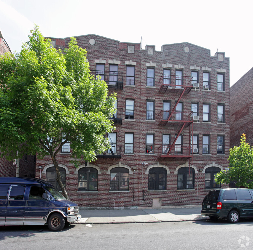 Primary Photo - 1488 Sterling Pl