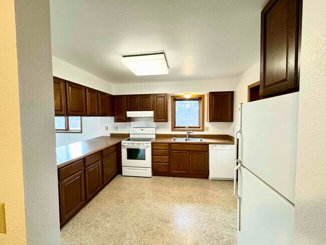 Foto del edificio - 348 Shannon Dr