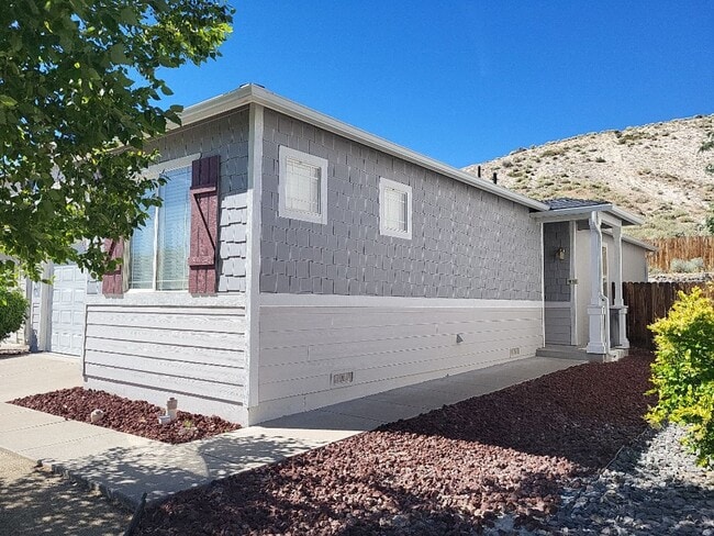 Foto del edificio - 2396 Sapphire Ridge Way