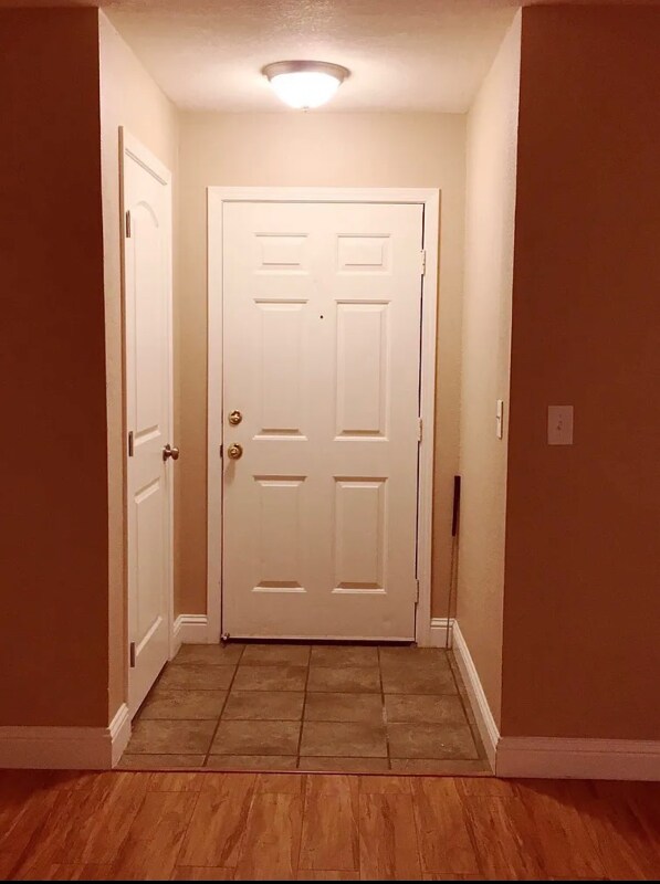 Foto del edificio - 2824 Winding Ln
