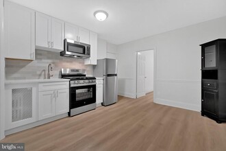 Building Photo - 1426 12th St NW