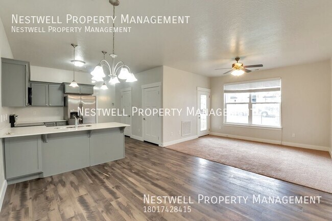 Foto del edificio - Great 3-bed Main-Level Condo in Lehi