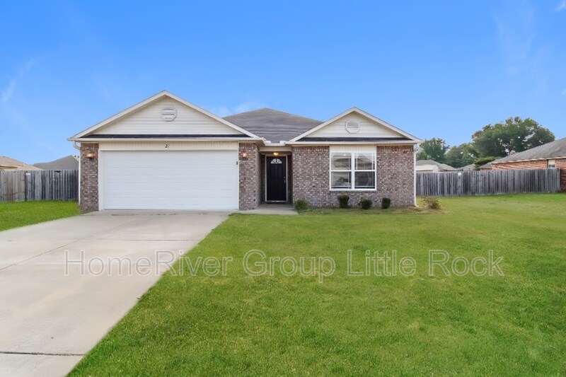 Primary Photo - 21 Stonehenge Dr