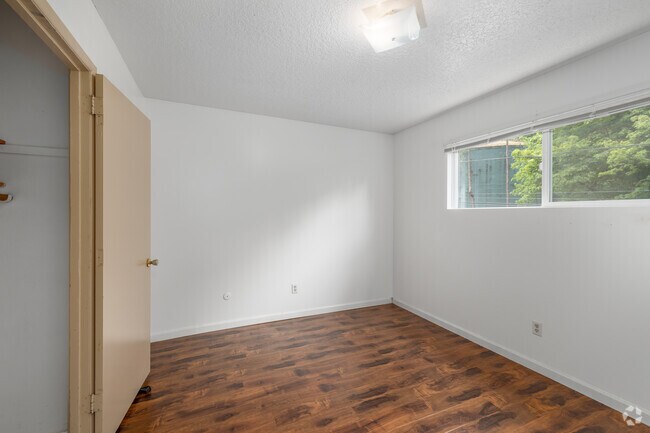 2HAB, 1BA - 700 ft² - Marquam Terrace Apartments