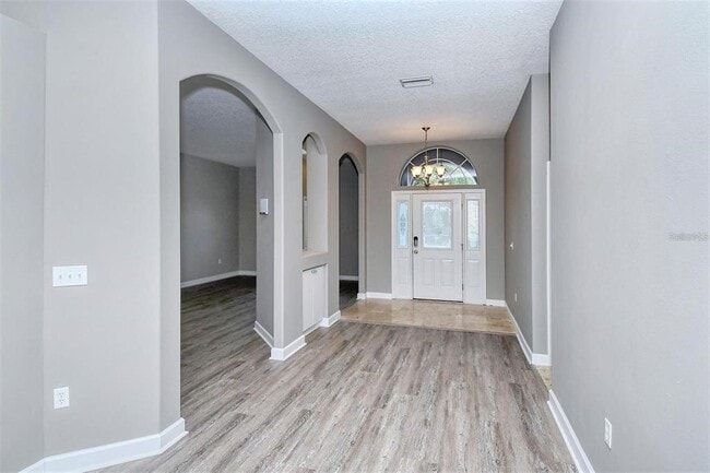 Foto del edificio - 6807 Sagebrush Cir