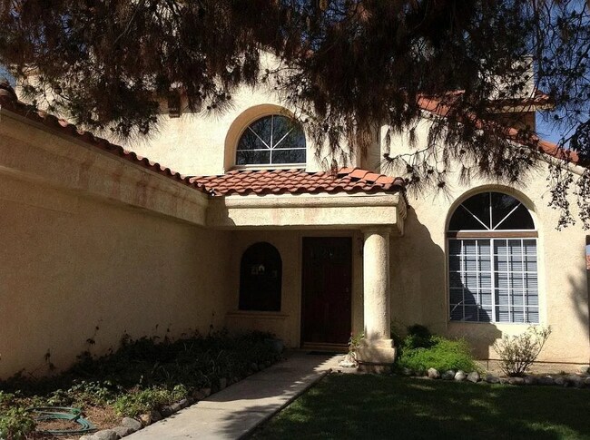 Foto del edificio - 1213 Jasmine St