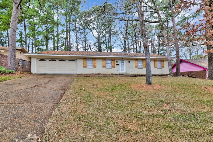 Foto principal - Beautiful Home in Jackson!