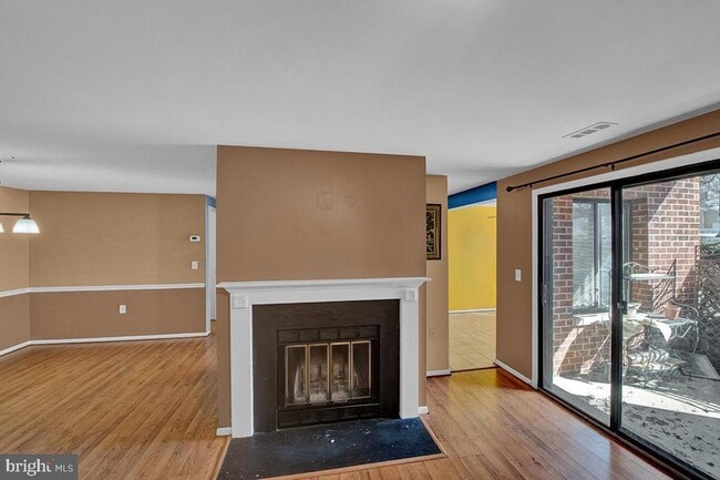 Building Photo - 13257 Wonderland Way