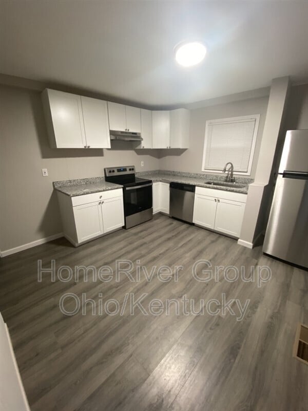 Building Photo - 1241 Stuben Dr