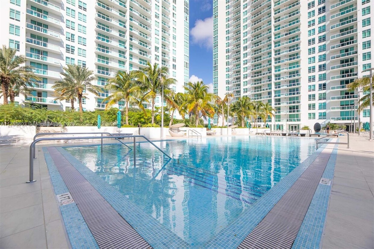 Foto principal - 951 Brickell Ave