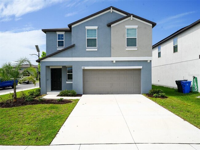 Building Photo - 402 Royal Empress Dr