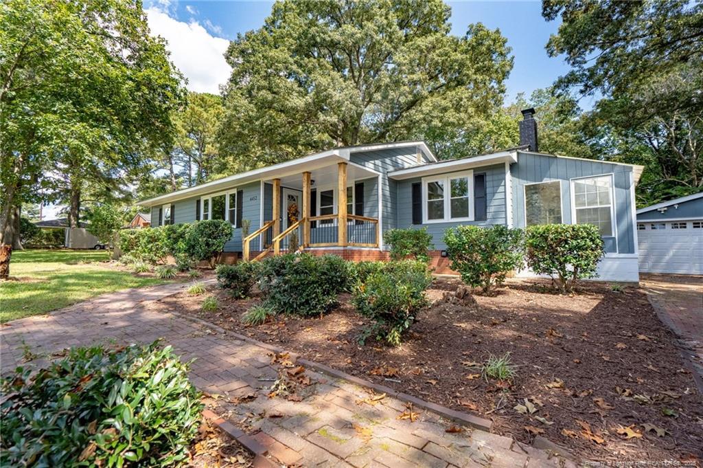 Foto principal - 4452 Oakmont Cir