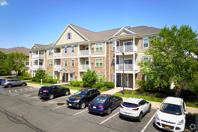 Building Photo - Rivers Pointe Apartments