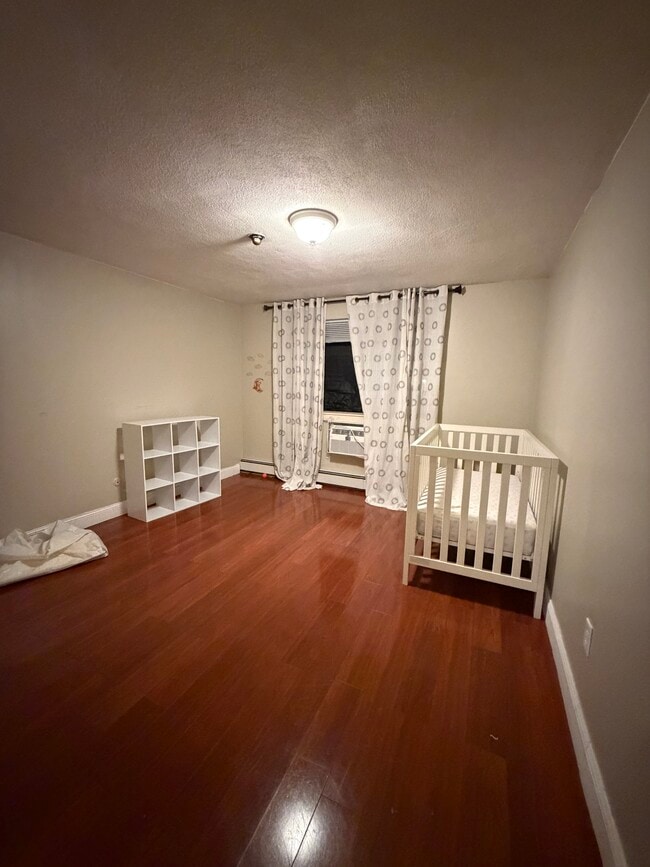 Foto del edificio - 215 Winter St