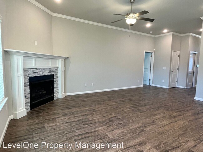 Building Photo - 3 br, 2 bath House - 4204 NW 152nd Street