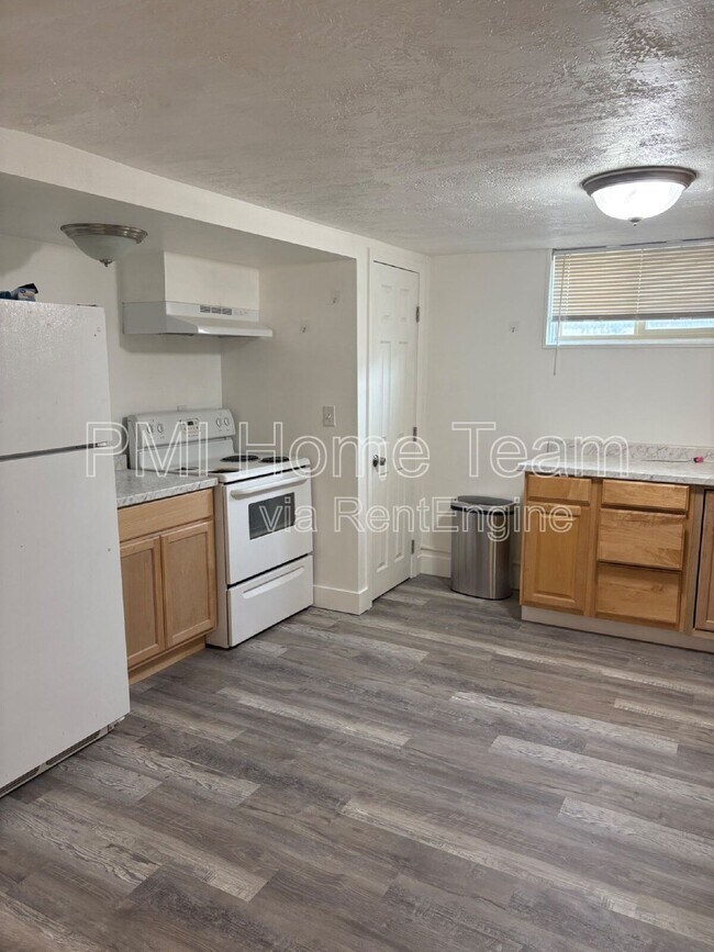 Foto del edificio - 732 Campbell Heights