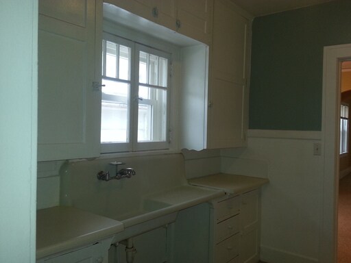 Building Photo - 714 Yuba St