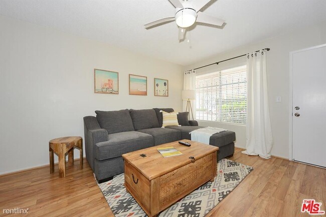 Foto del edificio - 1 br, 1 bath House - 1420 Pacific Ave Apt 3