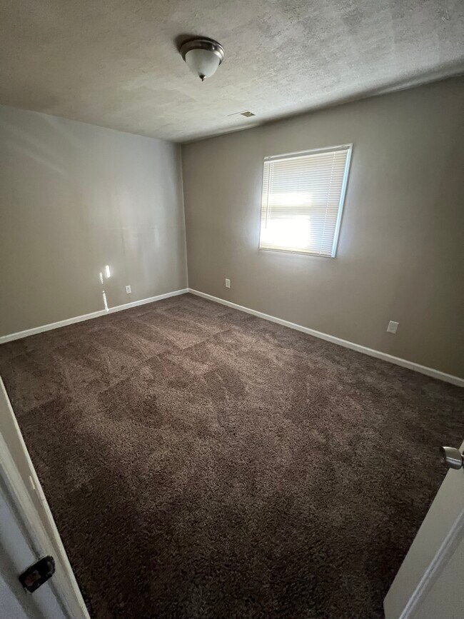 Building Photo - 13325 Forge Cir