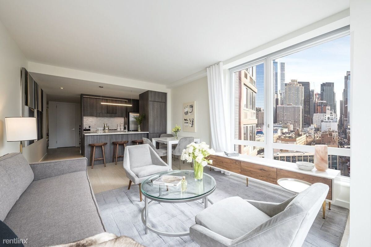 Primary Photo - 2 br, 2 bath Apartment - 535 W 52nd St