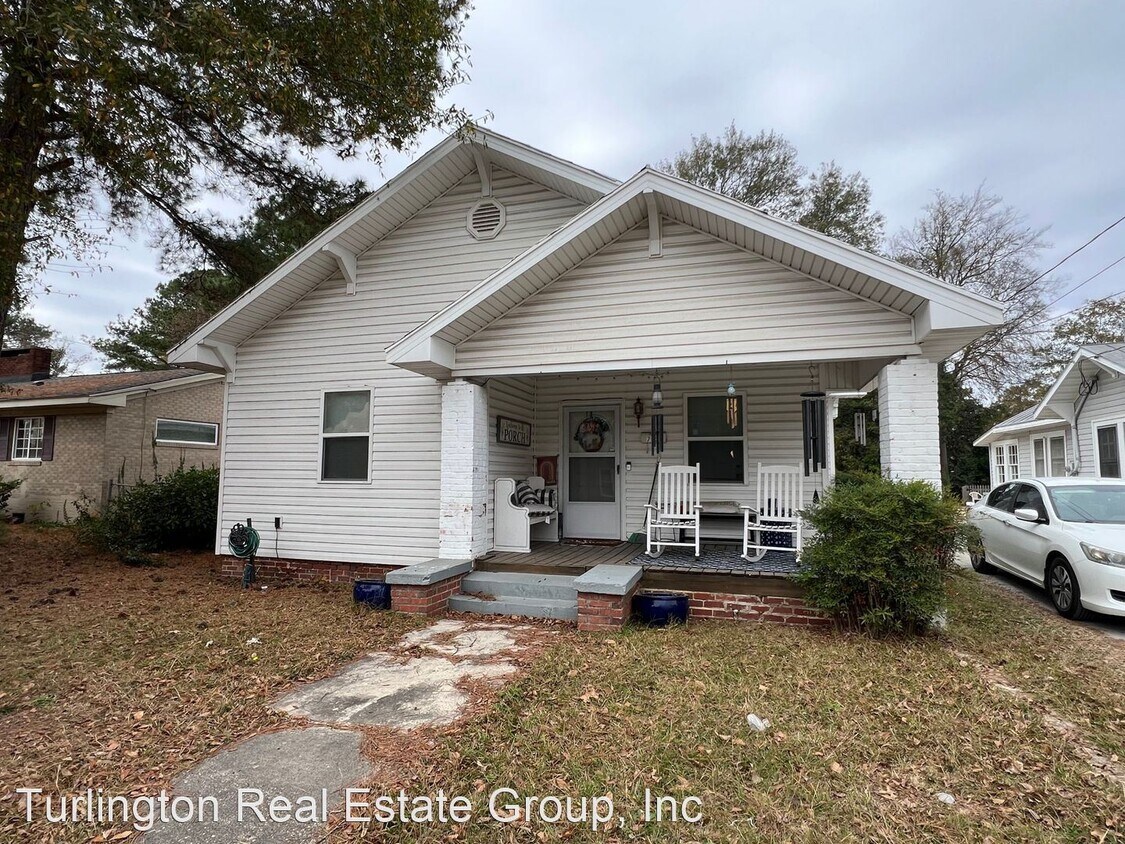 Primary Photo - 3 br, 1 bath House - 705 North Ellis Ave,