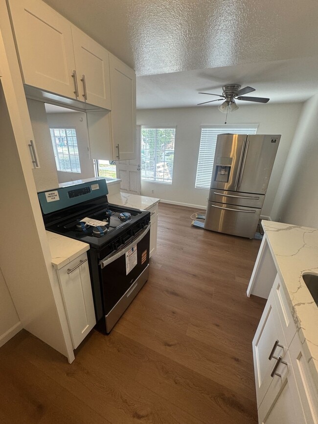 Photo - 331 Newport Ave House