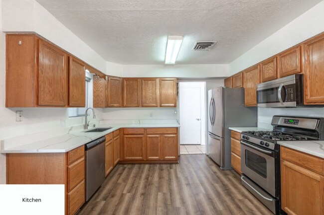 Foto del edificio - 726 N Valley View Dr