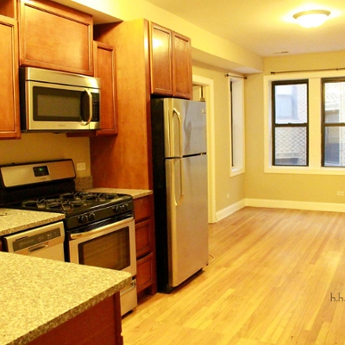 Foto del edificio - 3731 N Kimball Ave