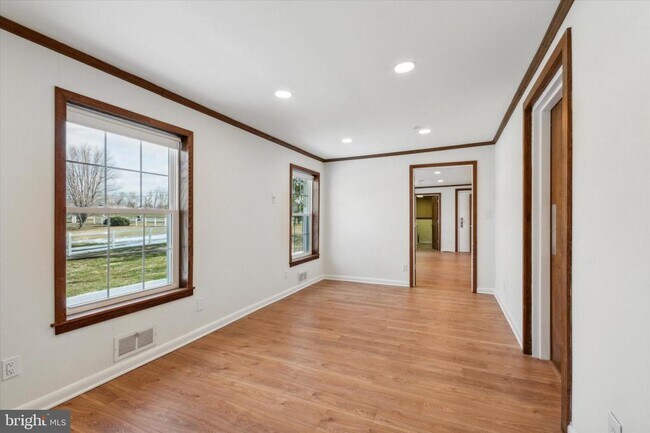 Foto del edificio - 793 Wollaston Rd