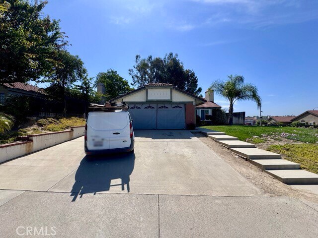 Foto del edificio - 27196 Rainbow Creek Dr