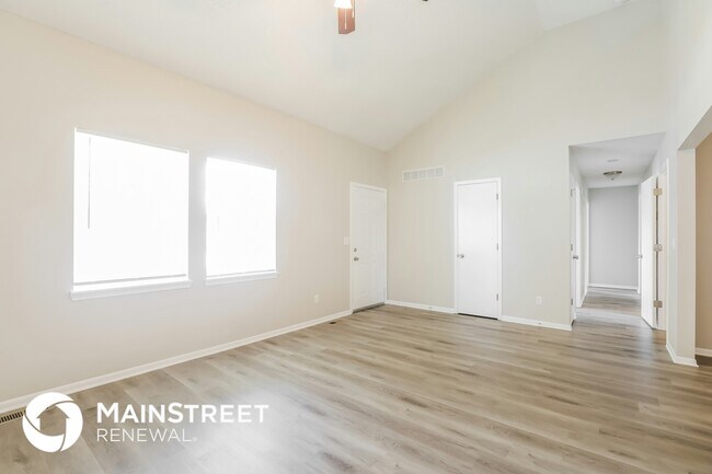 Foto del edificio - 1024 NE Queens Ct