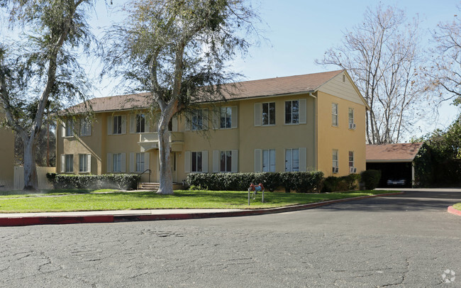 Building Photo - Mountain View Manor Apartments