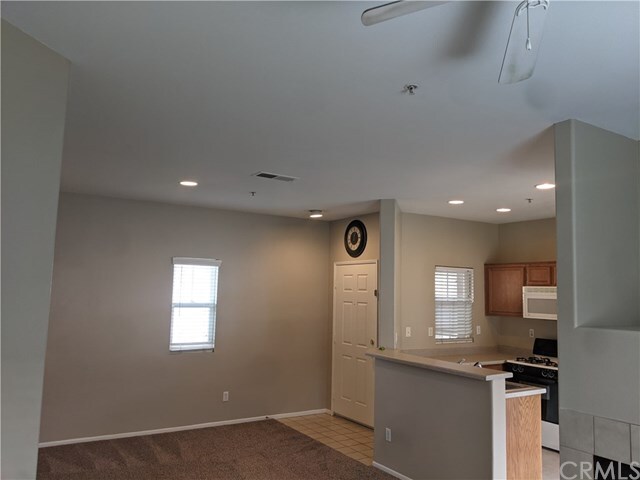 Building Photo - 26484 Arboretum Way