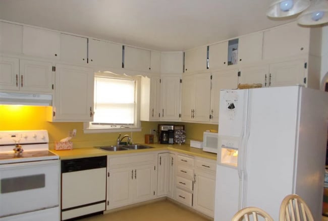 Foto del edificio - Call this home your HOME!