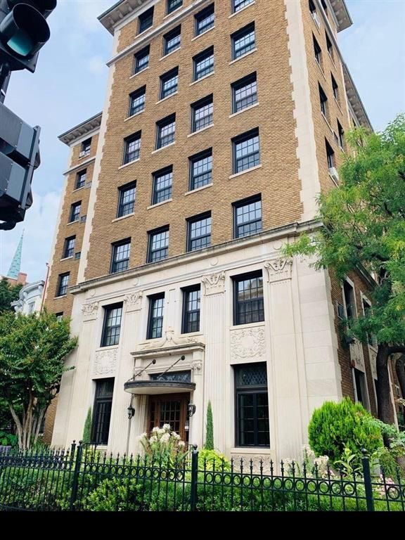Foto principal - 1101 L St NW
