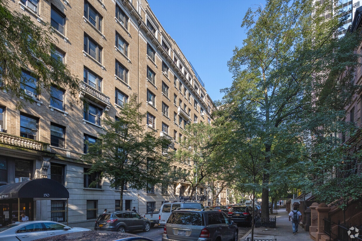 Primary Photo - 150 W 87th St