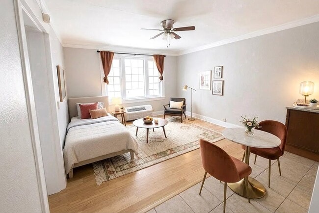 Adrian Studio Staged - Oakland Apartments