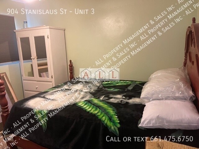 Foto del edificio - 904 Stanislaus St