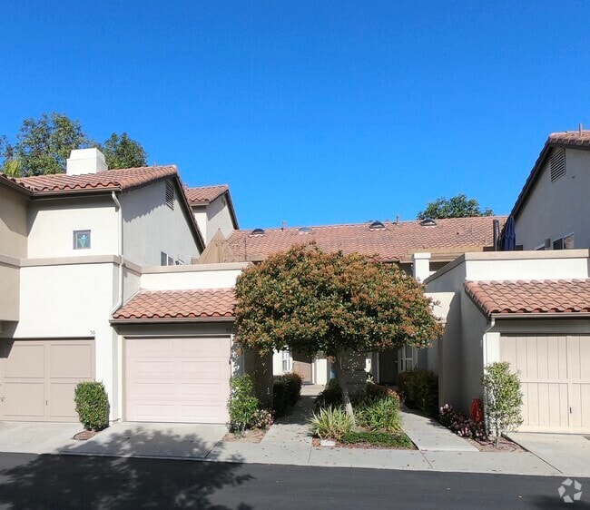 Building Photo - 26465 Portola