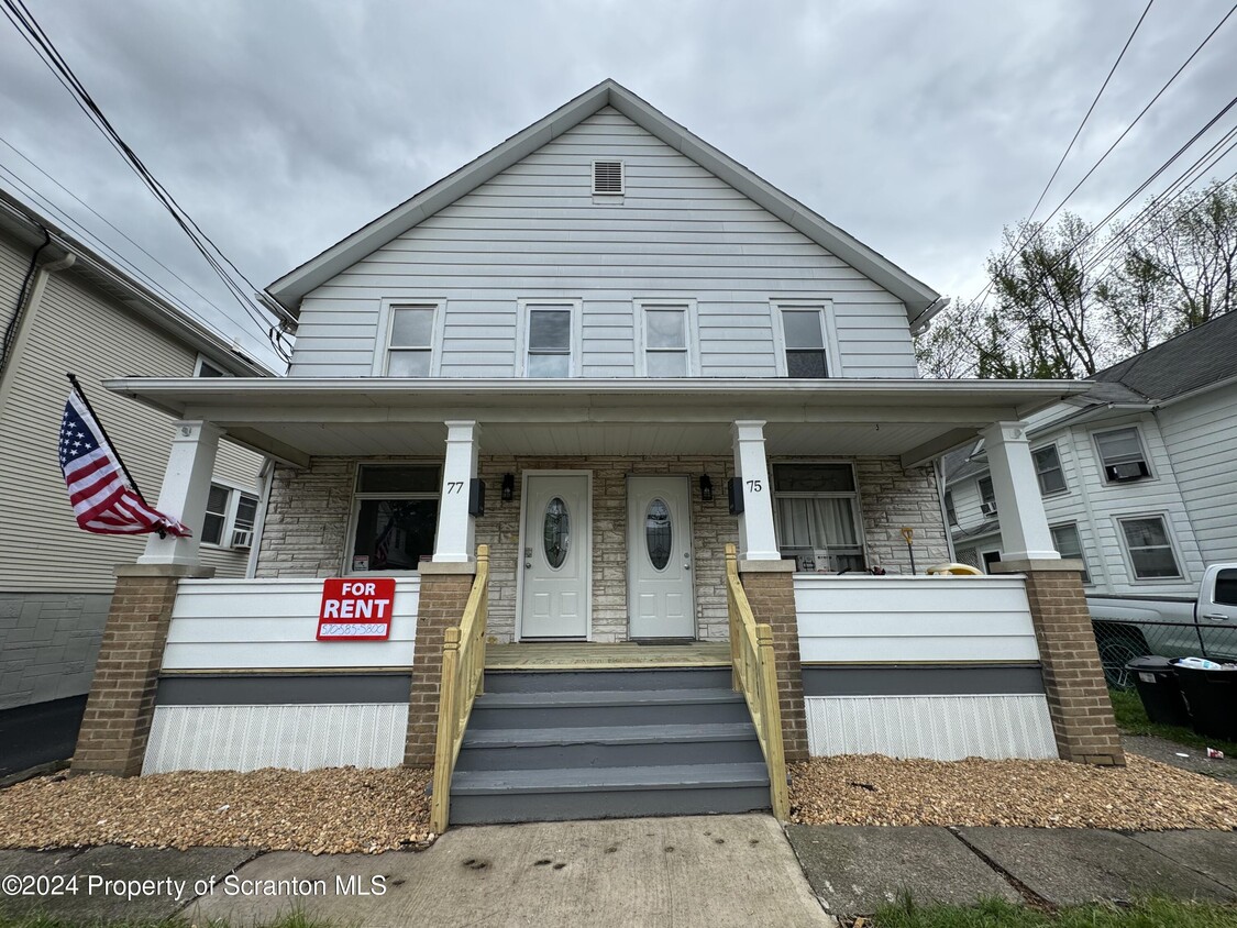 75 St Clair St, WilkesBarre, PA 18705 Room for Rent in WilkesBarre