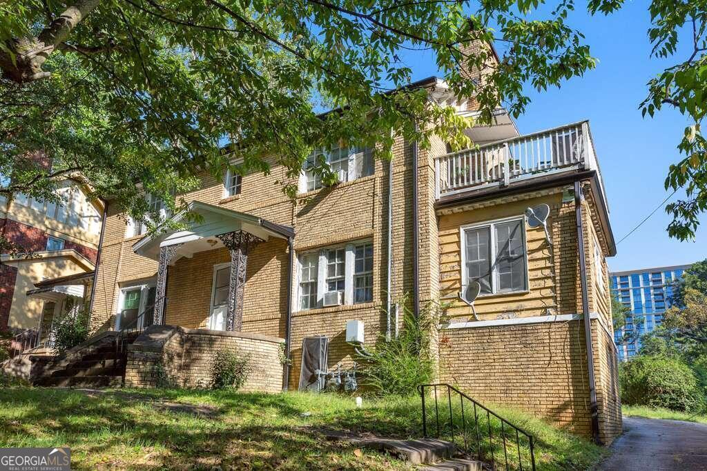 Primary Photo - 52 Delmont Dr NE
