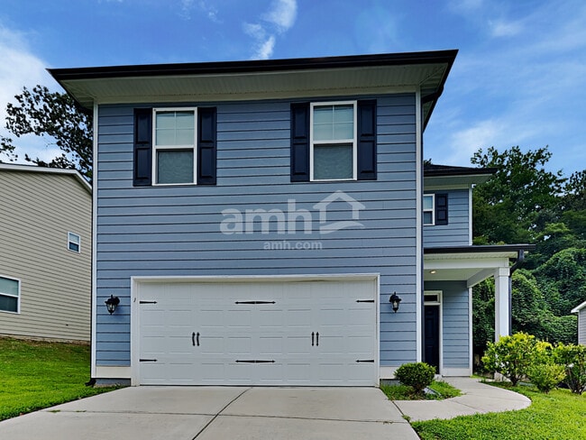 Building Photo - 230 McBee Pl